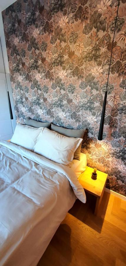Floral Inn Prishtinë Ngoại thất bức ảnh
